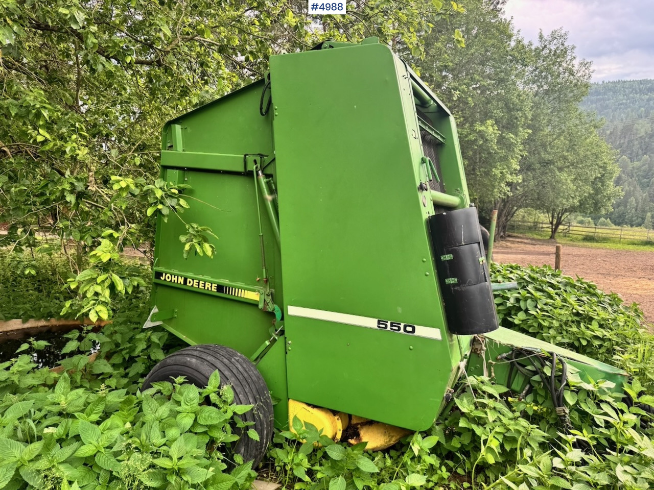 John Deere 550 Round baler with control box - Maquinaria de henificación: foto 4 John Deere 550 Round baler with control box - Maquinaria de henificación: foto 4