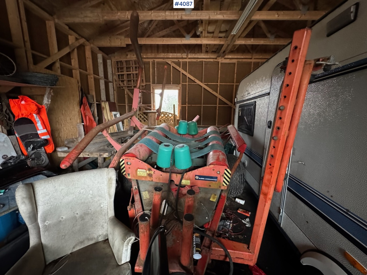 Kverneland Taarup 7515 Round Bale Wrapper - Maquinaria de henificación: foto 3 Kverneland Taarup 7515 Round Bale Wrapper - Maquinaria de henificación: foto 3