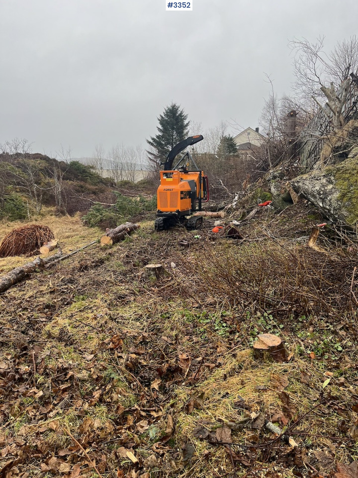 2022 Först TR6 D42 Wood chipper w/ winch - Maquinaria forestal: foto 4 2022 Först TR6 D42 Wood chipper w/ winch - Maquinaria forestal: foto 4