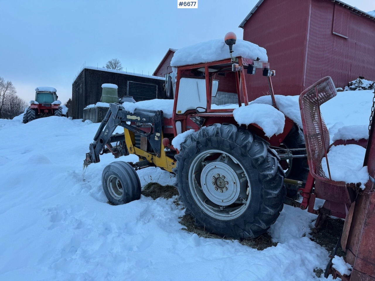 Massey Ferguson 185, Baujahr 1974, mit Frontlader. - Tractor: foto 5 Massey Ferguson 185, Baujahr 1974, mit Frontlader. - Tractor: foto 5