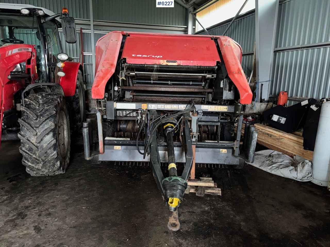 Taarup BIO Round Baler - Maquinaria de henificación: foto 1 Taarup BIO Round Baler - Maquinaria de henificación: foto 1