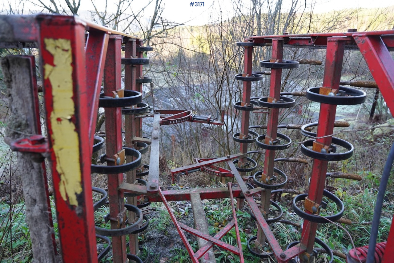 Väderstad harrow 3,4 M - Equipo para trabajo del suelo: foto 4 Väderstad harrow 3,4 M - Equipo para trabajo del suelo: foto 4