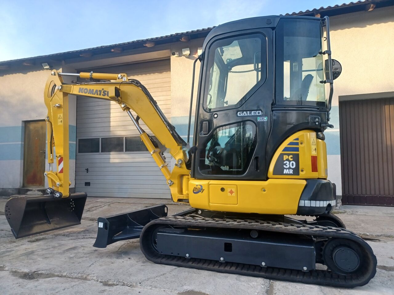 Komatsu PC30MR-3 - Miniexcavadora: foto 3 Komatsu PC30MR-3 - Miniexcavadora: foto 3