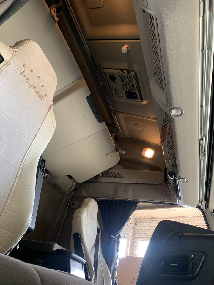 Cabeza tractora Iveco Stralis 510 AS440STX/P 6X2 2018 Salon Polska: foto 17