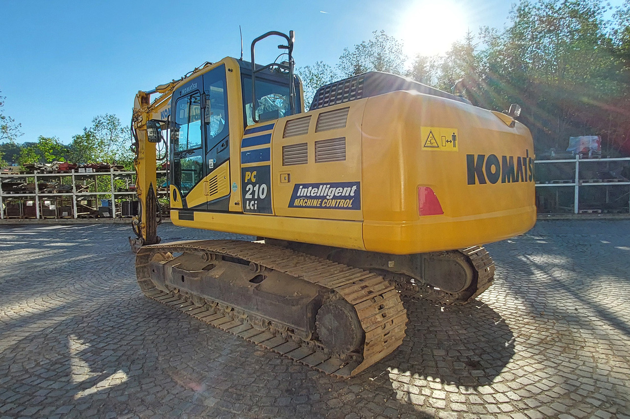 Komatsu PC210LCi-10 - Excavadora de cadenas: foto 2 Komatsu PC210LCi-10 - Excavadora de cadenas: foto 2