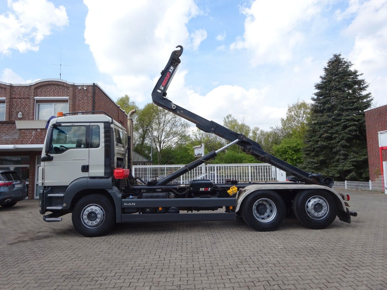 MAN 26.320 Multilift Abroller mit Lift+Lenkachse - Camión multibasculante: foto 4 MAN 26.320 Multilift Abroller mit Lift+Lenkachse - Camión multibasculante: foto 4