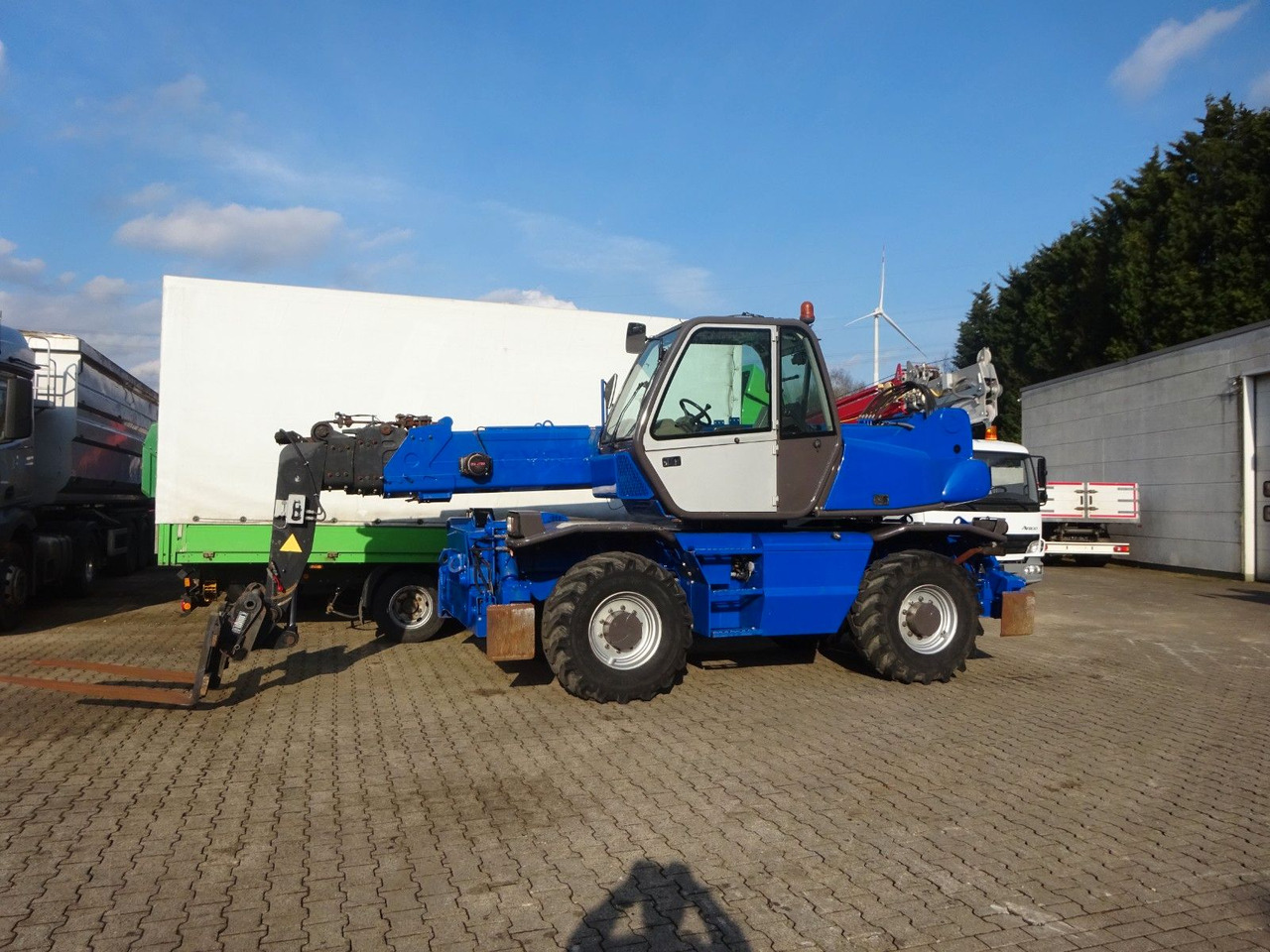 Manitou Teleskoplader MRT 2150 mit Palettengabel - Manipulador telescópico: foto 3 Manitou Teleskoplader MRT 2150 mit Palettengabel - Manipulador telescópico: foto 3