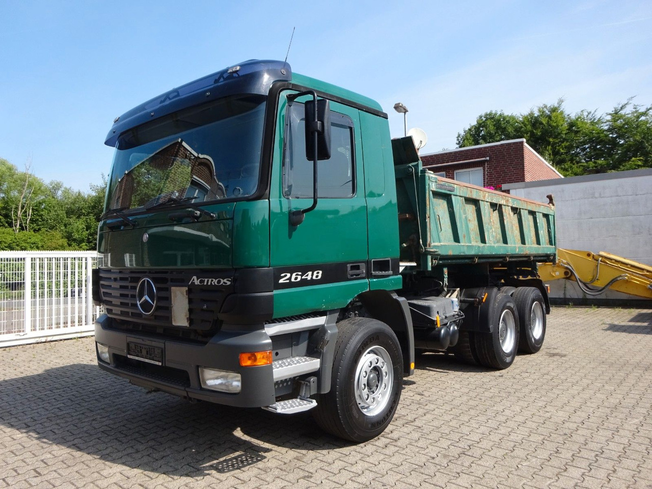 Mercedes-Benz 2648 Actros MEILLER 3SKipper 6x4 - Camión volquete: foto 3 Mercedes-Benz 2648 Actros MEILLER 3SKipper 6x4 - Camión volquete: foto 3