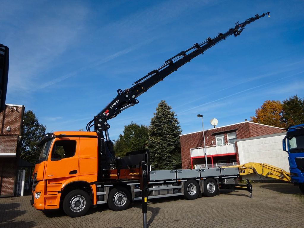 Mercedes-Benz 3751 Arocs Pritsche + HIAB 858 + JIB 8x2 - Camión grúa, Camión caja abierta: foto 1 Mercedes-Benz 3751 Arocs Pritsche + HIAB 858 + JIB 8x2 - Camión grúa, Camión caja abierta: foto 1
