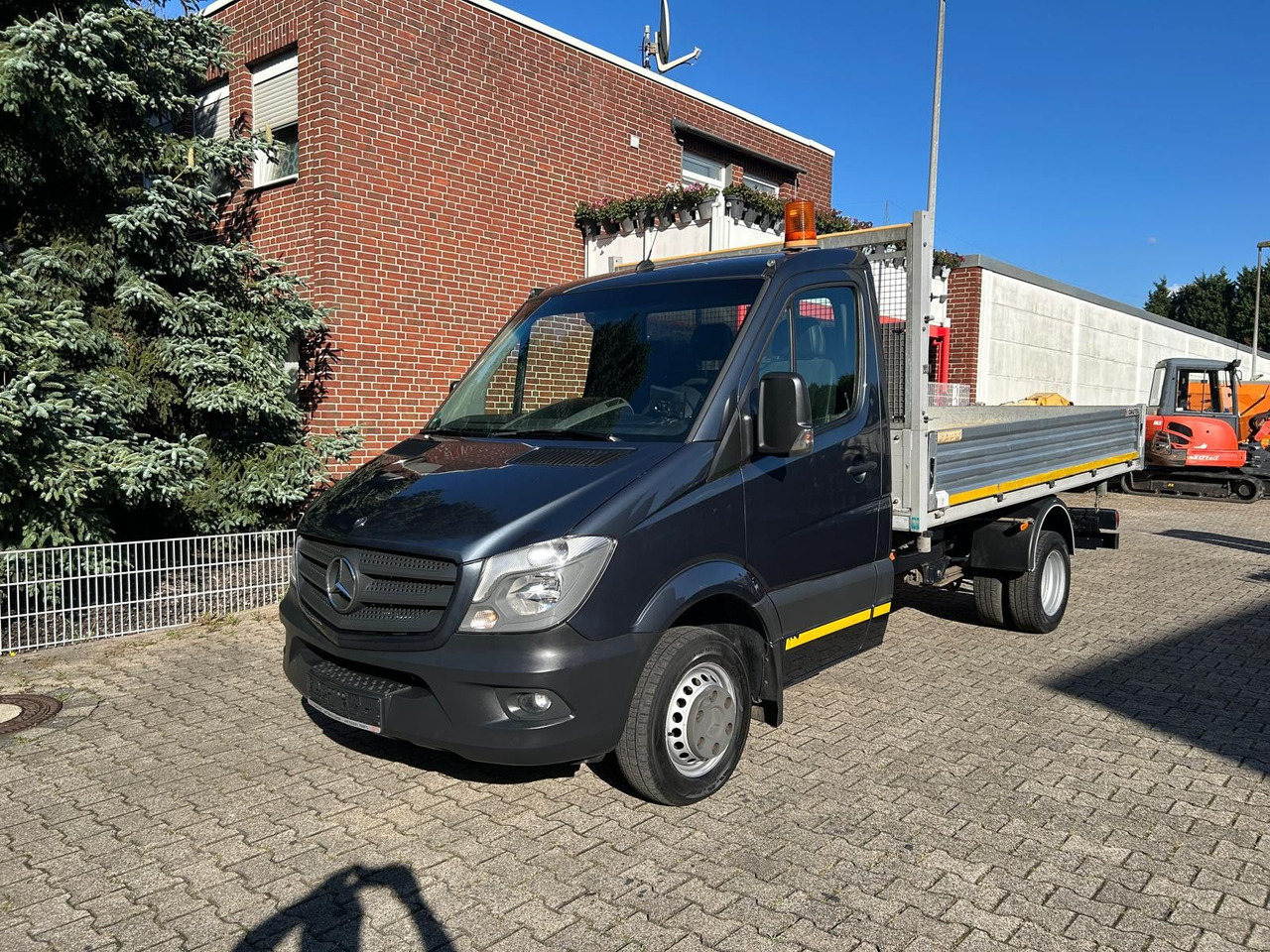 Mercedes-Benz 516CDI SPRINTER DAUTEL ALU-3SKIPPER System 2050 - Furgoneta basculante: foto 2 Mercedes-Benz 516CDI SPRINTER DAUTEL ALU-3SKIPPER System 2050 - Furgoneta basculante: foto 2