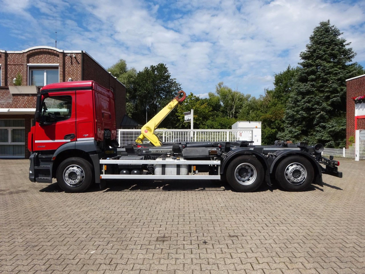 Mercedes-Benz Antos 2532 MEILLER Abroller Lift+Lenkachse 6x2 - Camión multibasculante: foto 5 Mercedes-Benz Antos 2532 MEILLER Abroller Lift+Lenkachse 6x2 - Camión multibasculante: foto 5