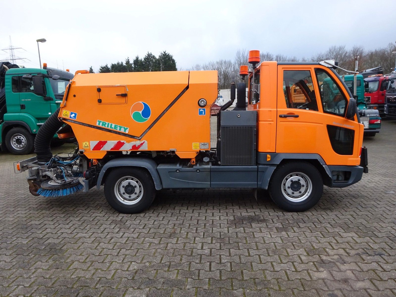 Furgoneta basculante Multicar M30 HAKO FUMO Kehrmaschine+Kipper Wechsel-System: foto 8