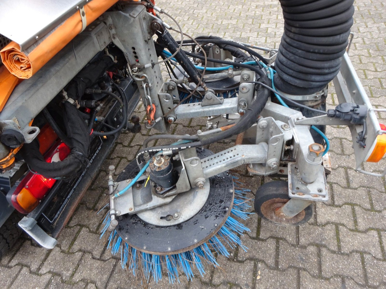 Furgoneta basculante Multicar M30 HAKO FUMO Kehrmaschine+Kipper Wechsel-System: foto 11