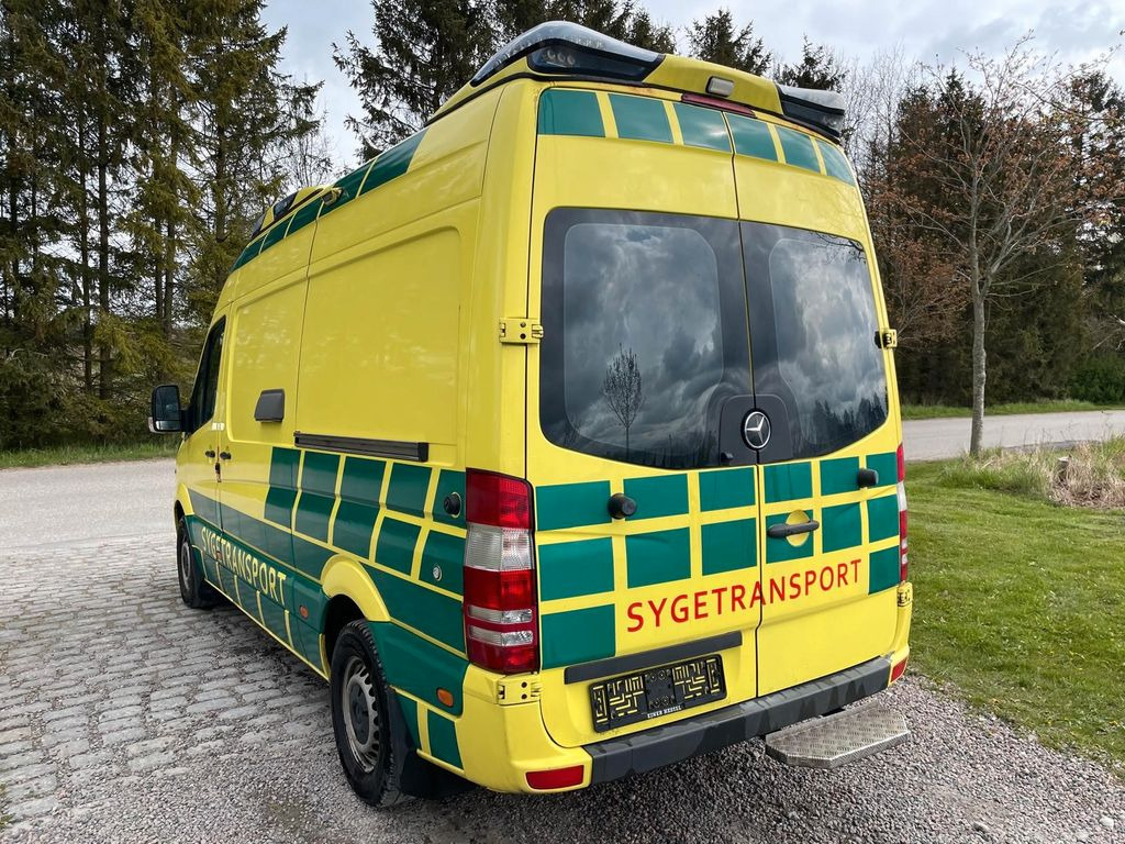 Mercedes-Benz Sprinter 316 CDI Ambulance Electric STRYKER Bed - Ambulancia: foto 5 Mercedes-Benz Sprinter 316 CDI Ambulance Electric STRYKER Bed - Ambulancia: foto 5