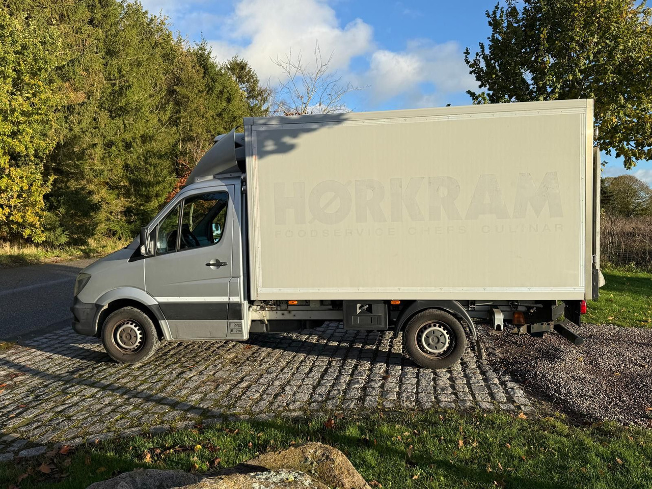 Mercedes-Benz Sprinter II 316 CDI Aut. Refigerator BOX +Lift - Furgoneta frigorifica: foto 5 Mercedes-Benz Sprinter II 316 CDI Aut. Refigerator BOX +Lift - Furgoneta frigorifica: foto 5
