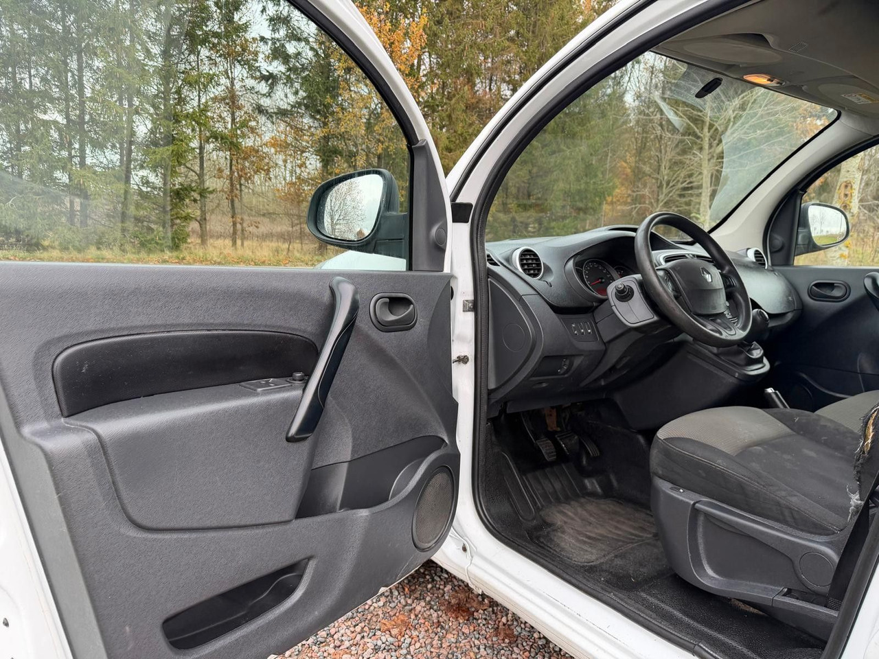 Leasing para Renault Kangoo Rapid 1.5 DCI Basis LONG Renault Kangoo Rapid 1.5 DCI Basis LONG: foto 8 Leasing para Renault Kangoo Rapid 1.5 DCI Basis LONG Renault Kangoo Rapid 1.5 DCI Basis LONG: foto 8