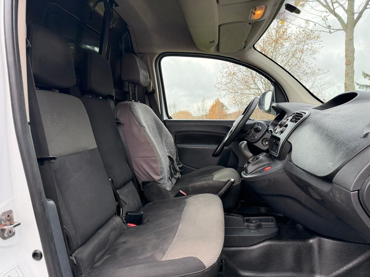 Leasing para Renault Kangoo Rapid 1.5 DCI Basis LONG Renault Kangoo Rapid 1.5 DCI Basis LONG: foto 14 Leasing para Renault Kangoo Rapid 1.5 DCI Basis LONG Renault Kangoo Rapid 1.5 DCI Basis LONG: foto 14