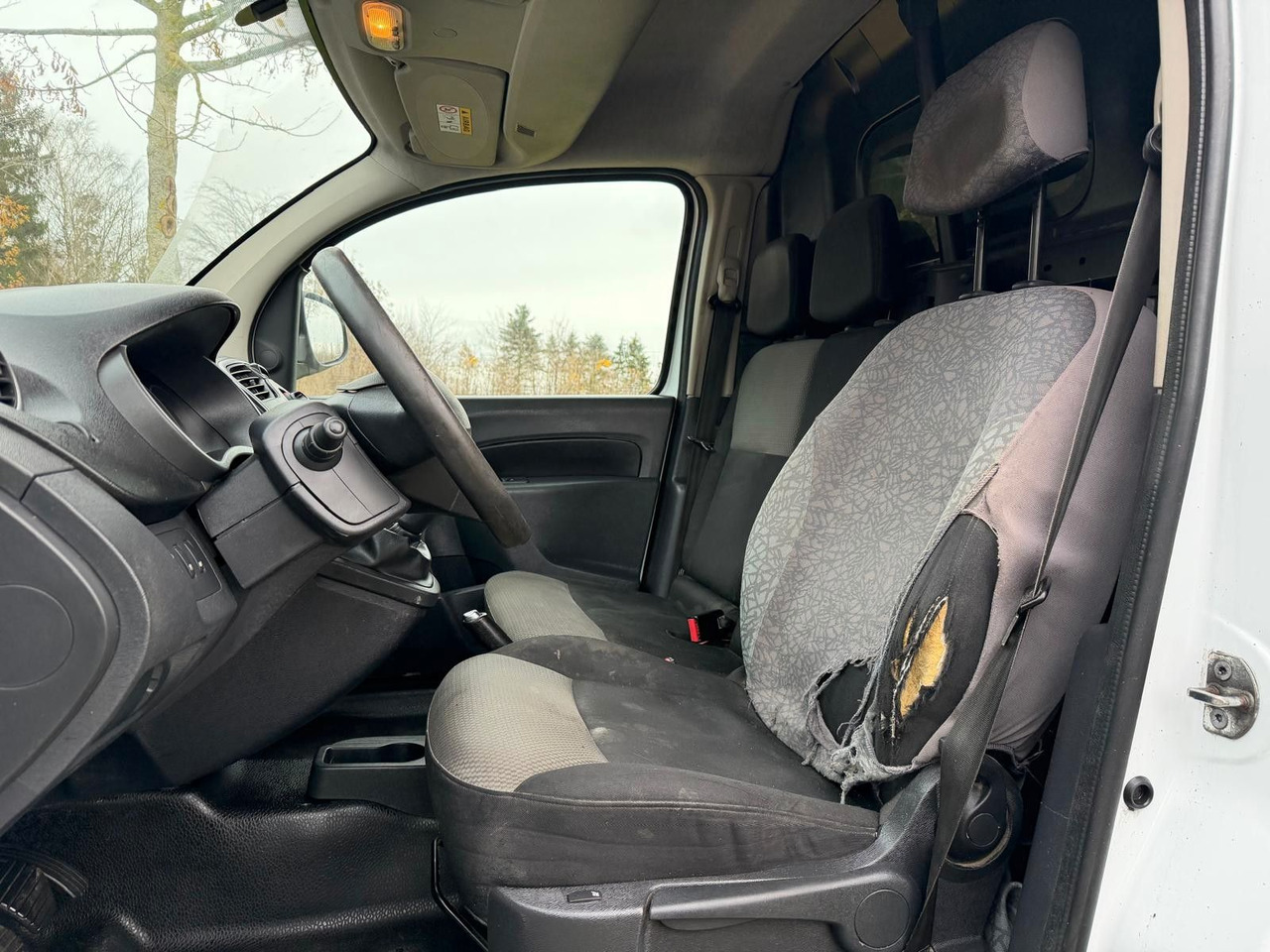 Leasing para Renault Kangoo Rapid 1.5 DCI Basis LONG Renault Kangoo Rapid 1.5 DCI Basis LONG: foto 9 Leasing para Renault Kangoo Rapid 1.5 DCI Basis LONG Renault Kangoo Rapid 1.5 DCI Basis LONG: foto 9