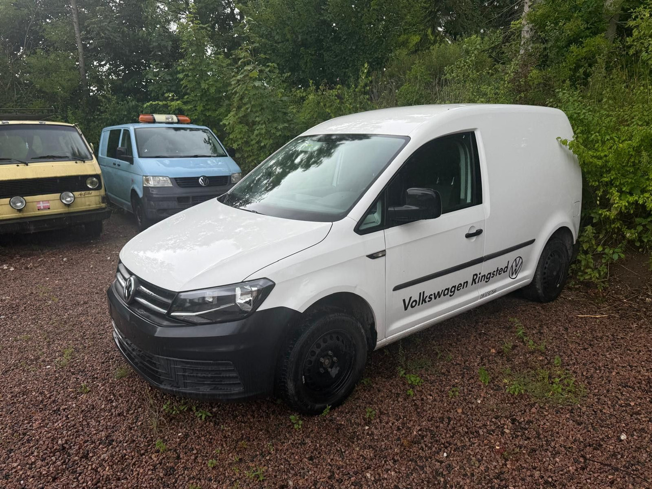 Volkswagen Caddy 2.0 TDI *A/C *ENGINE DEFECT - Furgoneta pequeña: foto 2 Volkswagen Caddy 2.0 TDI *A/C *ENGINE DEFECT - Furgoneta pequeña: foto 2