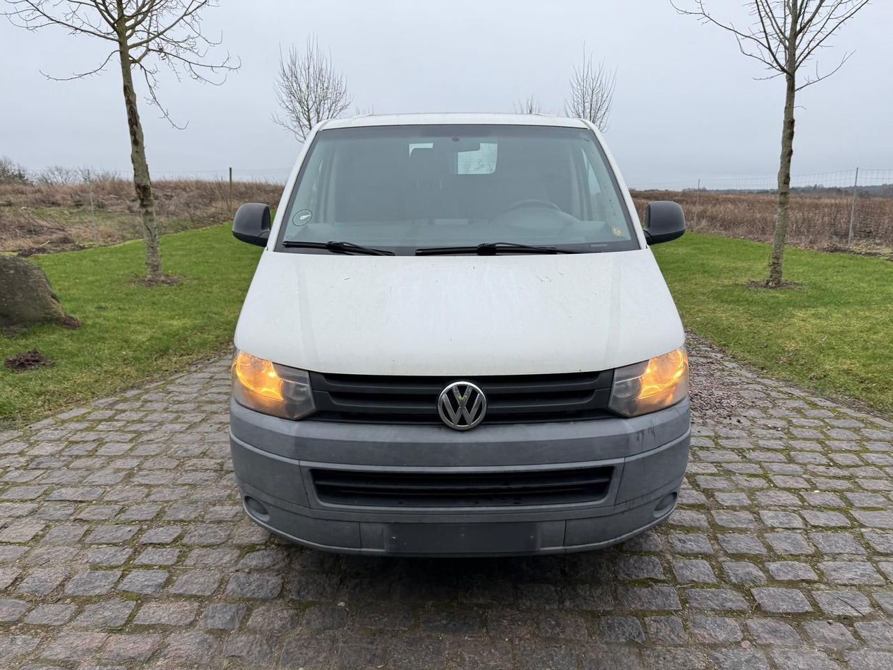 Volkswagen T5 Transporter 2.0 TDI Kasten *RESERVED Ro - Furgoneta pequeña: foto 2 Volkswagen T5 Transporter 2.0 TDI Kasten *RESERVED Ro - Furgoneta pequeña: foto 2