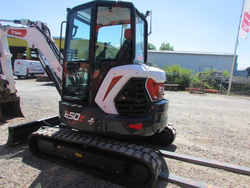 Bobcat E 50z Minibagger 42.500 EUR - Miniexcavadora: foto 4 Bobcat E 50z Minibagger 42.500 EUR - Miniexcavadora: foto 4