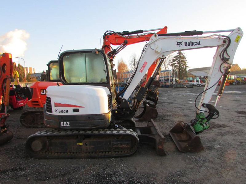 Bobcat E 62 Minibagger / Klima / AC / 29.000 EUR - Miniexcavadora: foto 1 Bobcat E 62 Minibagger / Klima / AC / 29.000 EUR - Miniexcavadora: foto 1