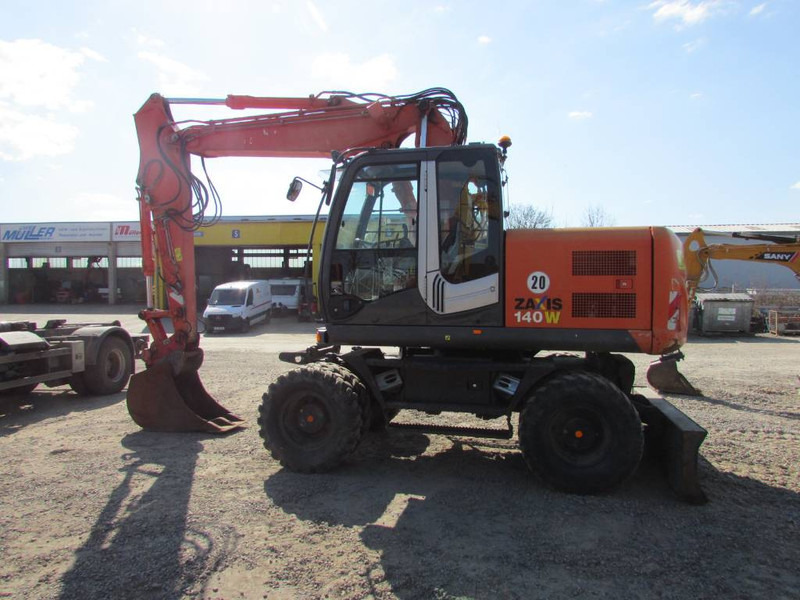 Hitachi ZX 140 W-3 Mobilbagger 45.000 EUR / Klima - Excavadora de ruedas: foto 2 Hitachi ZX 140 W-3 Mobilbagger 45.000 EUR / Klima - Excavadora de ruedas: foto 2