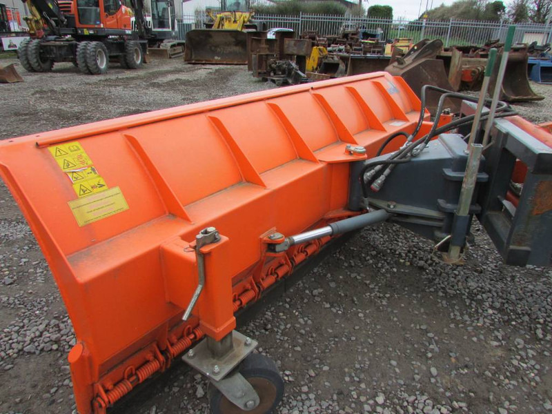 Tuchel SF 275 Schneeschild / 3.300 EUR / Top Zustand - Implemento para Maquinaria de construcción: foto 2 Tuchel SF 275 Schneeschild / 3.300 EUR / Top Zustand - Implemento para Maquinaria de construcción: foto 2