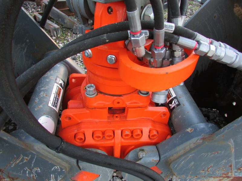 Kinshofer C08HPX-60 Greifer / 6.700 EUR - Pinza de manipulación para Maquinaria de construcción: foto 3 Kinshofer C08HPX-60 Greifer / 6.700 EUR - Pinza de manipulación para Maquinaria de construcción: foto 3