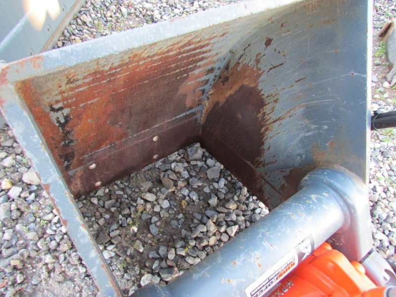 Kinshofer C08HPX-60 Greifer / 6.700 EUR - Pinza de manipulación para Maquinaria de construcción: foto 4 Kinshofer C08HPX-60 Greifer / 6.700 EUR - Pinza de manipulación para Maquinaria de construcción: foto 4