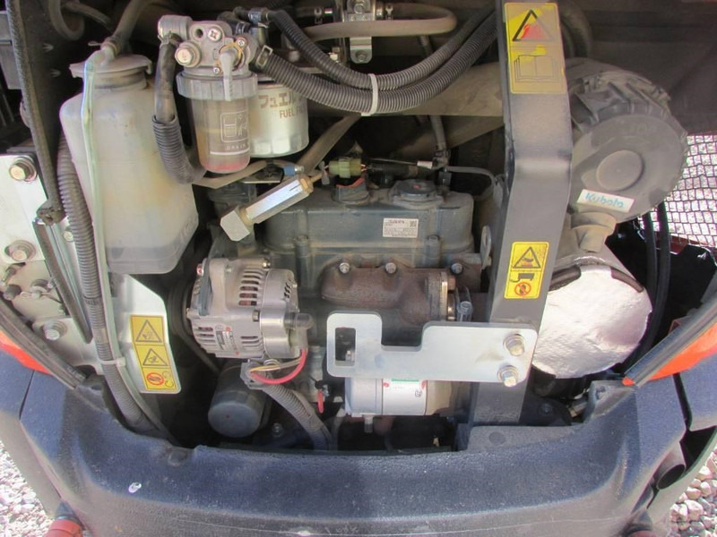 Kubota KX 019-4 - Miniexcavadora: foto 5 Kubota KX 019-4 - Miniexcavadora: foto 5