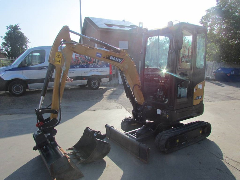 Sany SY 18 C Minibagger 18.000 EUR - Miniexcavadora: foto 2 Sany SY 18 C Minibagger 18.000 EUR - Miniexcavadora: foto 2