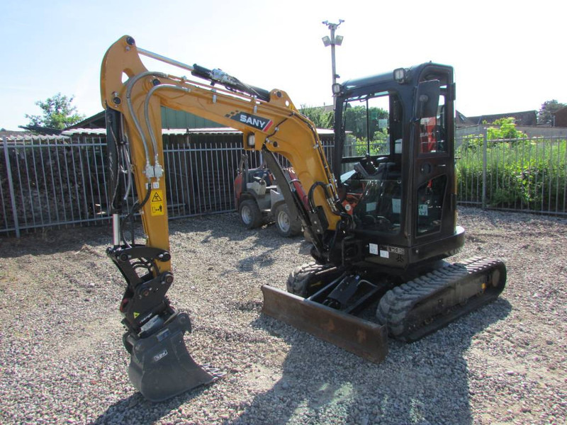 Sany SY 26 U Powertilt HS 03 / 26.500 EUR - Miniexcavadora: foto 2 Sany SY 26 U Powertilt HS 03 / 26.500 EUR - Miniexcavadora: foto 2