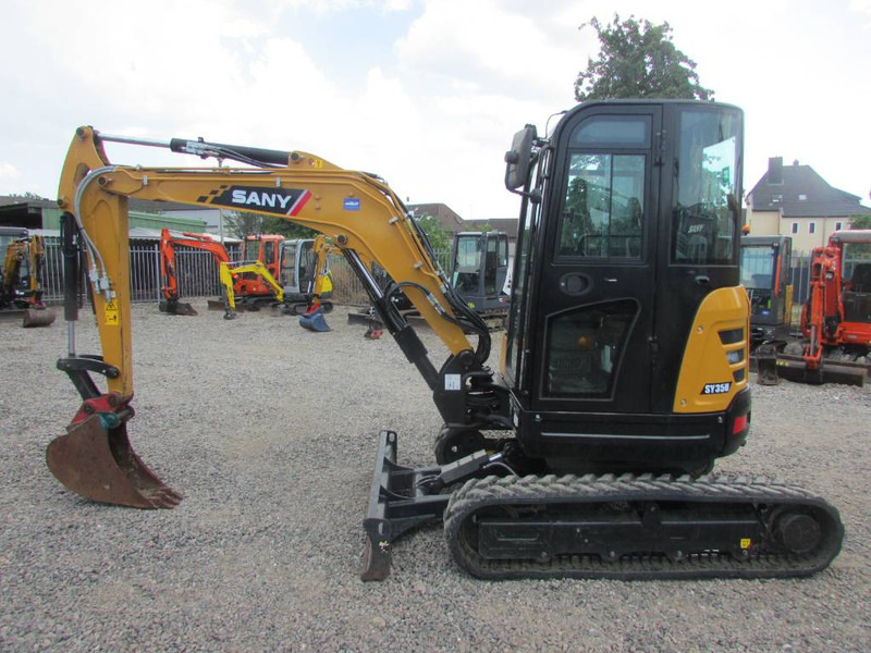 Sany SY 35 U Minibagger / 27.000 EUR / AC - Miniexcavadora: foto 1 Sany SY 35 U Minibagger / 27.000 EUR / AC - Miniexcavadora: foto 1
