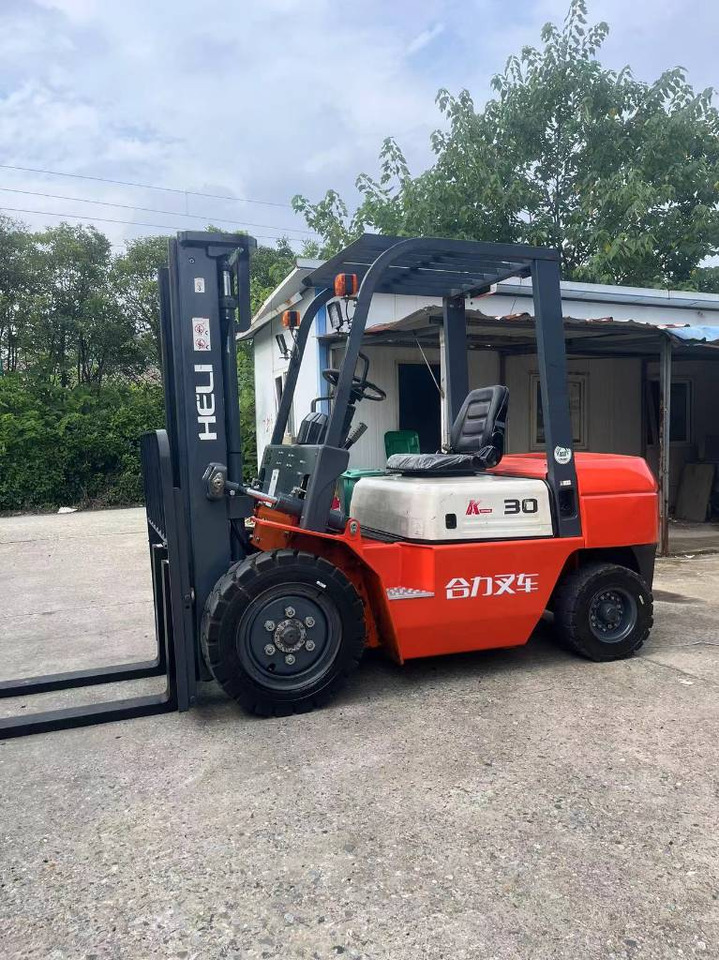 Heli K30 - Carretilla elevadora: foto 4 Heli K30 - Carretilla elevadora: foto 4