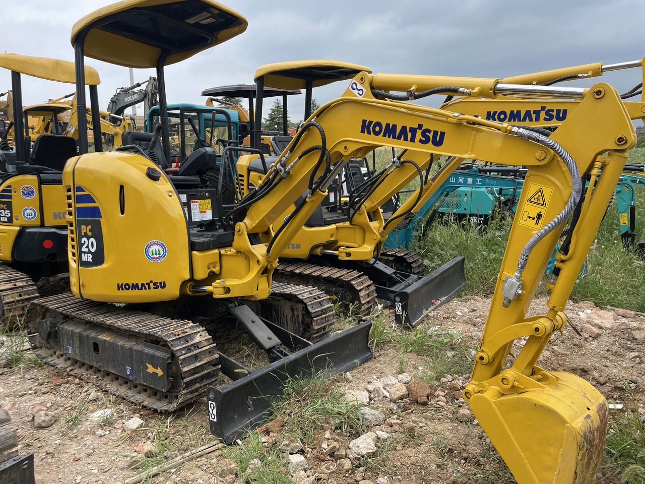 KOMATSU PC20MR-3 - Miniexcavadora: foto 1 KOMATSU PC20MR-3 - Miniexcavadora: foto 1