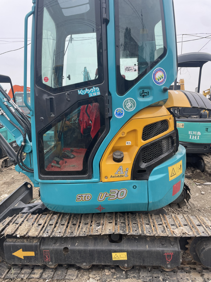 KUBOTA U-30 - Miniexcavadora: foto 2 KUBOTA U-30 - Miniexcavadora: foto 2