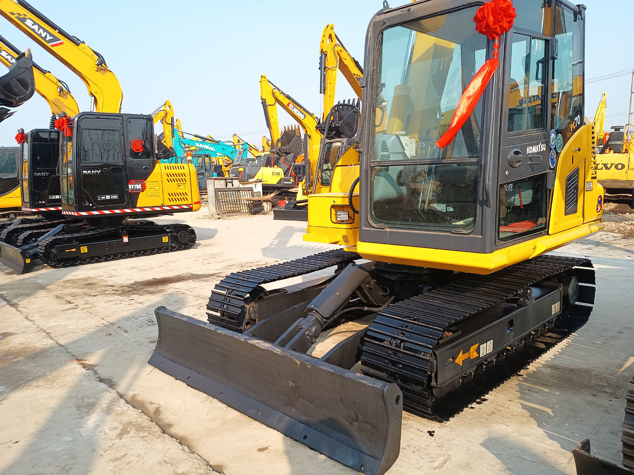 Komatsu PC70 - Excavadora de cadenas: foto 2 Komatsu PC70 - Excavadora de cadenas: foto 2