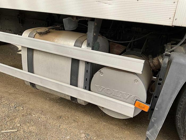 Camión frigorífico Volvo FM9: foto 9