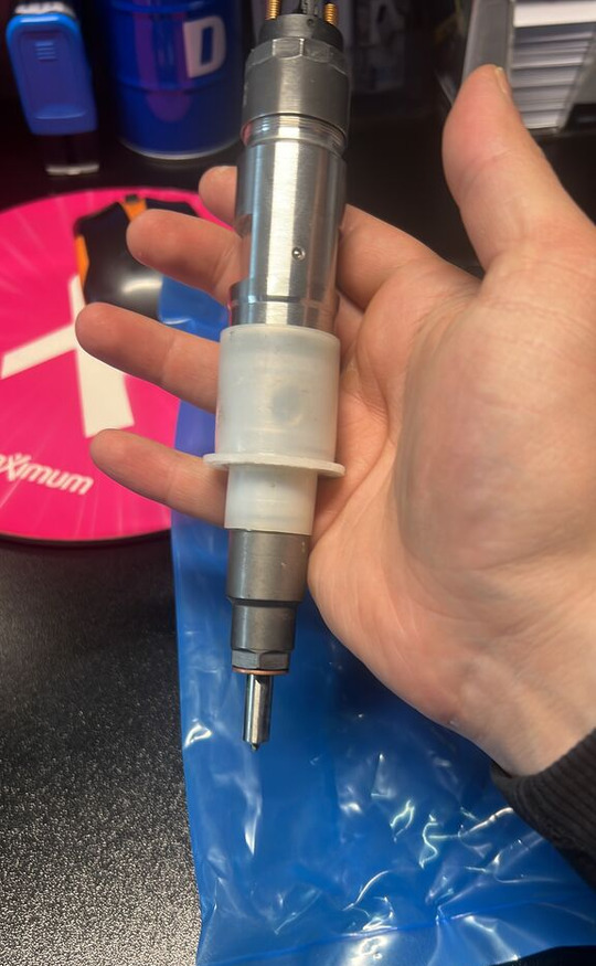 Bosch 2008-2024 Deutz 2012-2024 truck - Inyector para Camión: foto 3 Bosch 2008-2024 Deutz 2012-2024 truck - Inyector para Camión: foto 3