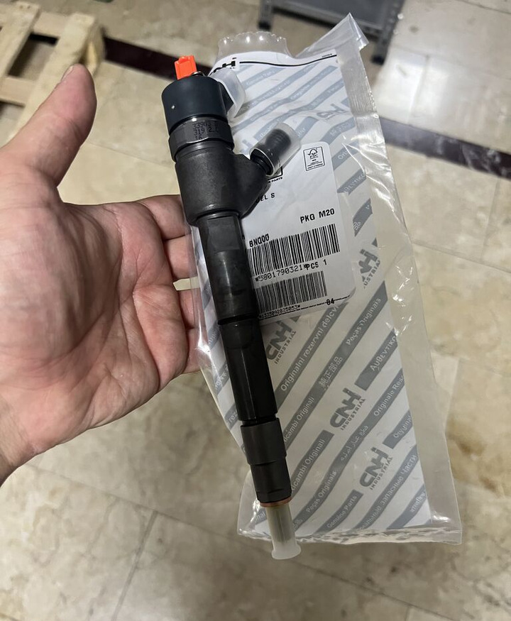 Bosch 2023 0445110656 Bosch 208-2023 - Inyector para Camión: foto 2 Bosch 2023 0445110656 Bosch 208-2023 - Inyector para Camión: foto 2