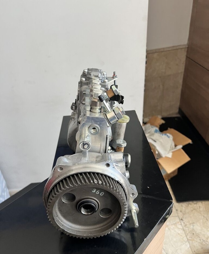 Bosch Denso Mitsubishi 20000-2023 - Bomba de combustible para Camión: foto 2 Bosch Denso Mitsubishi 20000-2023 - Bomba de combustible para Camión: foto 2