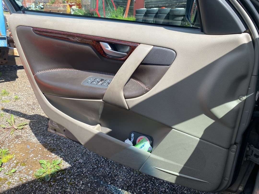 Coche familiar 2001 Volvo XC70 EU-GODKJENT (rep.-objekt): foto 12