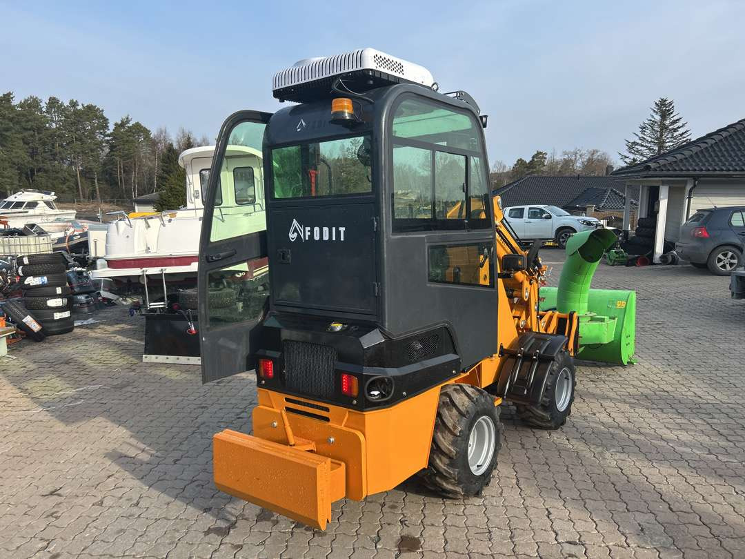 2024 Kompaktlaster FODIT FT 906 (Lite brukt - timeantall 16) - Minicargadora: foto 4 2024 Kompaktlaster FODIT FT 906 (Lite brukt - timeantall 16) - Minicargadora: foto 4