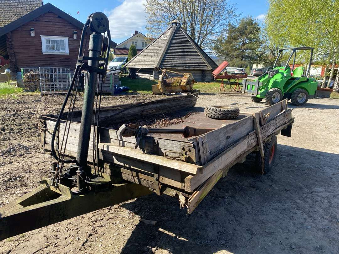 Traktorhenger Enkelt rep objekt med bra understell! - Maquinaria agrícola: foto 4 Traktorhenger Enkelt rep objekt med bra understell! - Maquinaria agrícola: foto 4