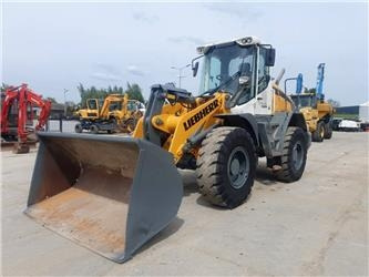 Liebherr L 524 - Cargadora de ruedas: foto 1 Liebherr L 524 - Cargadora de ruedas: foto 1
