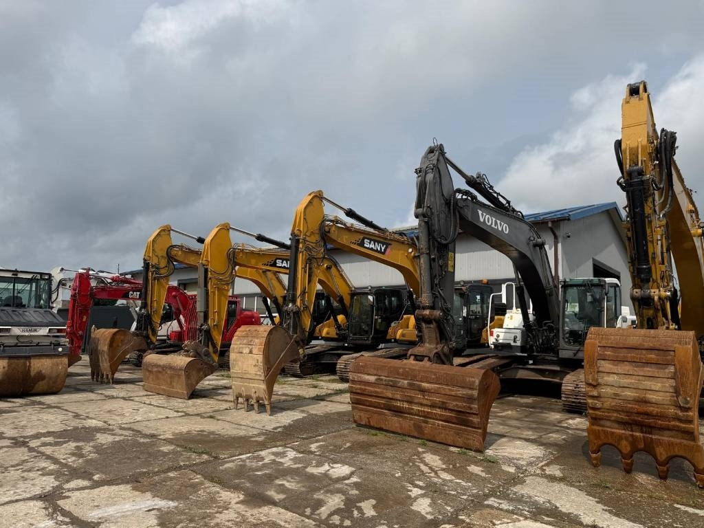 Leasing para Liebherr R 914 compact  Liebherr R 914 compact: foto 14