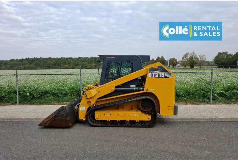 Gehl RT215 | 2018 - Cargadora de cadenas: foto 4 Gehl RT215 | 2018 - Cargadora de cadenas: foto 4