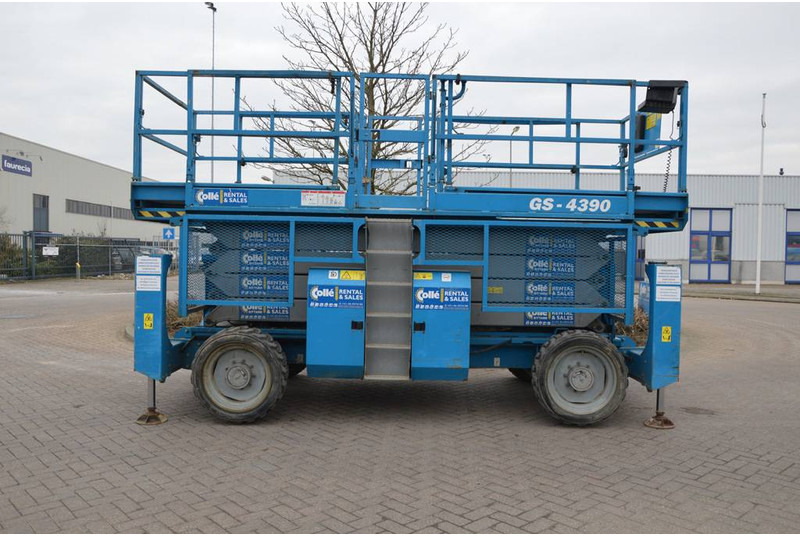 Genie GS4390RT - Plataforma de tijeras: foto 2 Genie GS4390RT - Plataforma de tijeras: foto 2