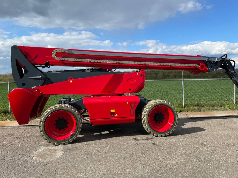 MAGNI BT24RT BT 24 RT 4x4x4 454kg! 24m! - Plataforma telescopica: foto 2 MAGNI BT24RT BT 24 RT 4x4x4 454kg! 24m! - Plataforma telescopica: foto 2